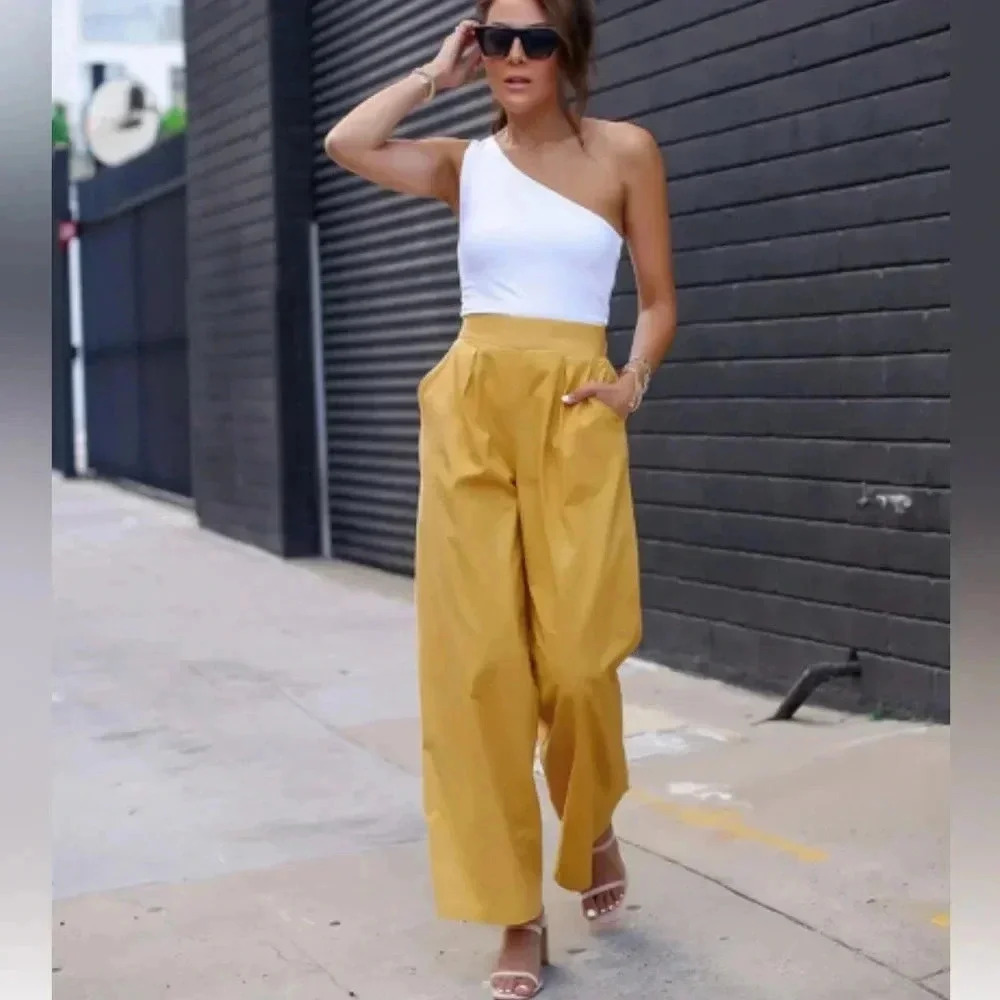 The Drop One Shoulder Top Size XL